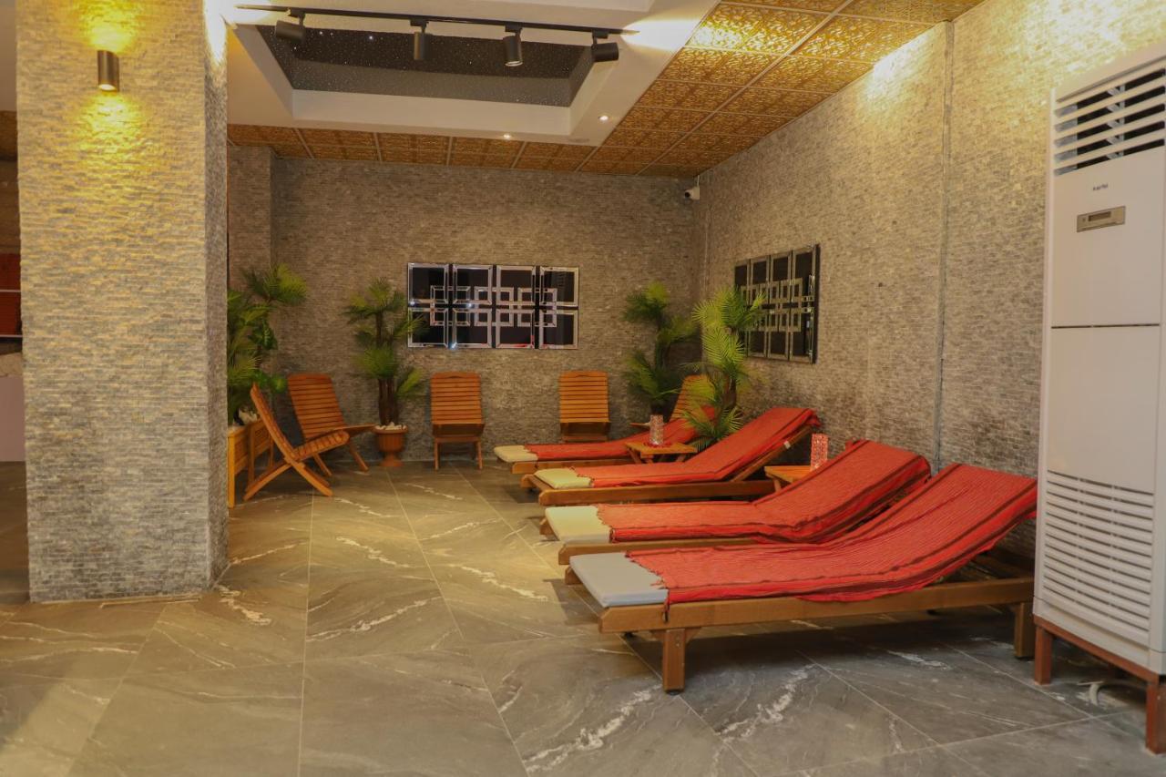 Lion Hotel Didim Extérieur photo